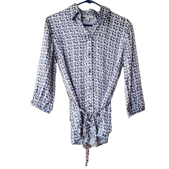 Dressbarn Button Blouse Geometric Collared Tie Belt - Picture 2 of 8